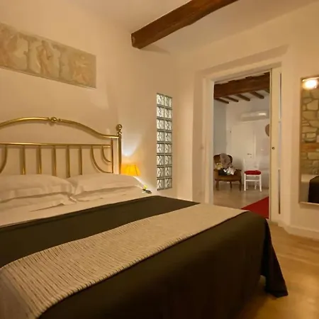 Apartment San Lorenzo In Red Florence