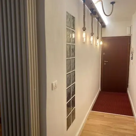 San Lorenzo In Red Apartment Florence